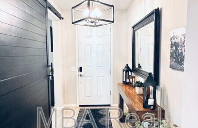 6803 W Winston Dr Gallery 3