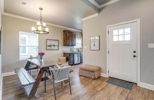 2708 James Road photos photos