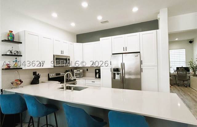 14628 SW 6th St photos photos