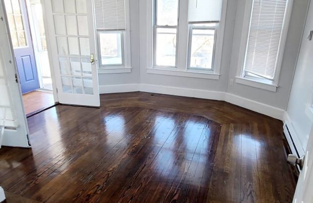 35 Robinson Street - 2 - 35 Robinson Street, Woonsocket, RI 02895