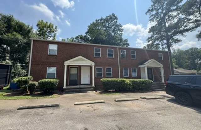 2907 Wade Avenue - 2907 Wade Avenue, Raleigh, NC 27607
