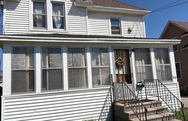 442 West 11th Avenue - Lower photos photos