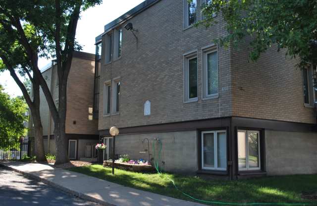 4030 15th Ave S Apt 11C photos photos