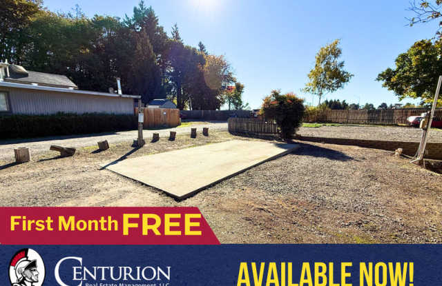 3010 Phyllis St. NE photos photos