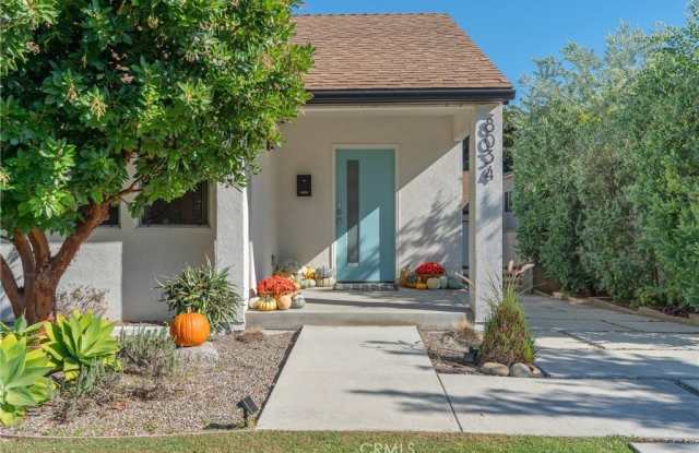 8034 Airlane Avenue - 8034 Airlane Avenue, Los Angeles, CA 90045