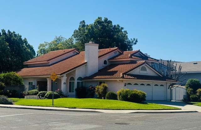 Beautifully Remodeled Lang Ranch Home – Steps from Top-Rated School photos photos