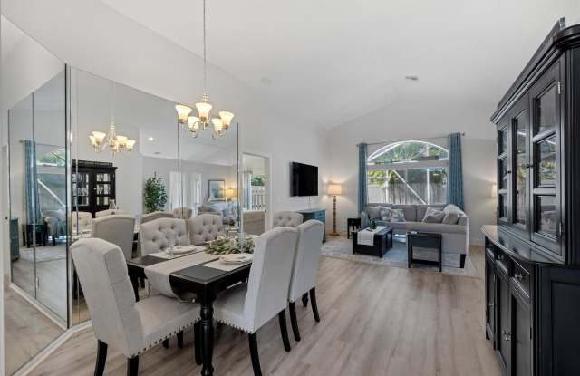 12781 MEADOWBREEZE Drive Gallery 4