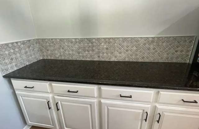 109 Prosperity Avenue Southeast - 109 Prosperity Avenue Southeast, Leesburg, VA 20175