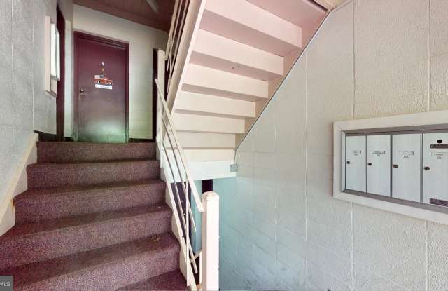 7364 LEE HWY photos photos