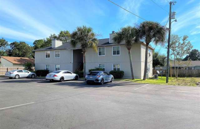 672 72nd Ave photos photos