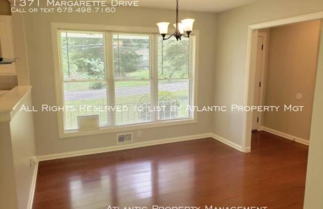 1371 Margarette Drive Gallery 3