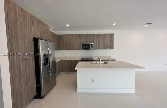 13661 SW 157th Pl Gallery 2
