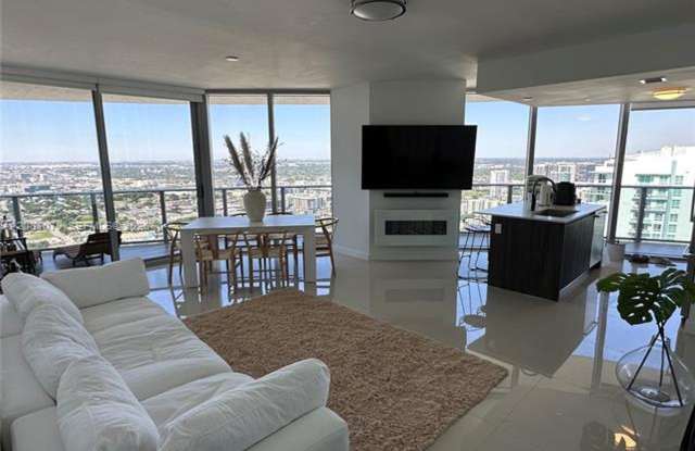 488 NE 18th St cu-4701, Miami, FL 33132 Gallery 1