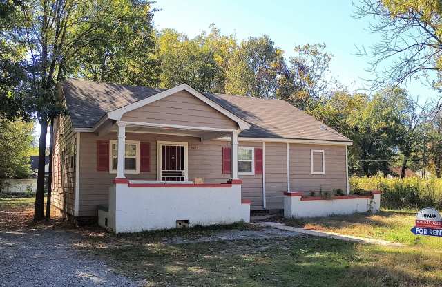 1602 West 24th Avenue - 1602 West 24th Avenue, Pine Bluff, AR 71603