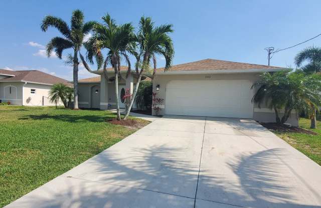 Your Florida Oasis Awaits photos photos