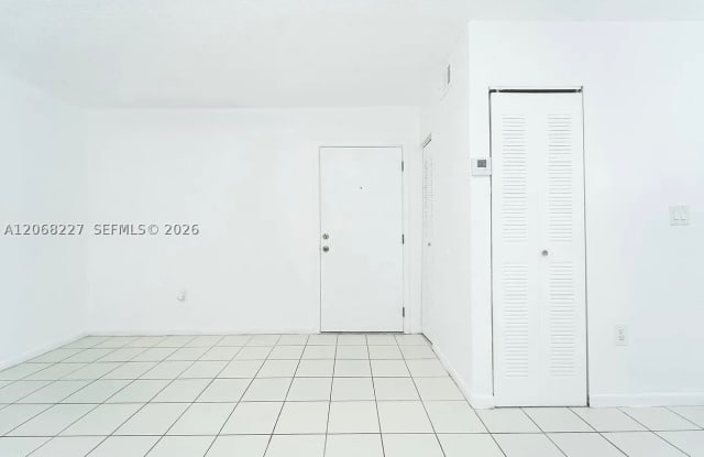 576 NW 114th Ave Gallery 3