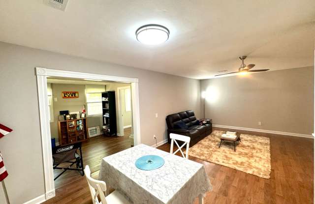 Welcome Home - Newly renovated 4 bedroom home with large fenced yard. - 210 East Chickasaw Road, Virginia Beach, VA 23462