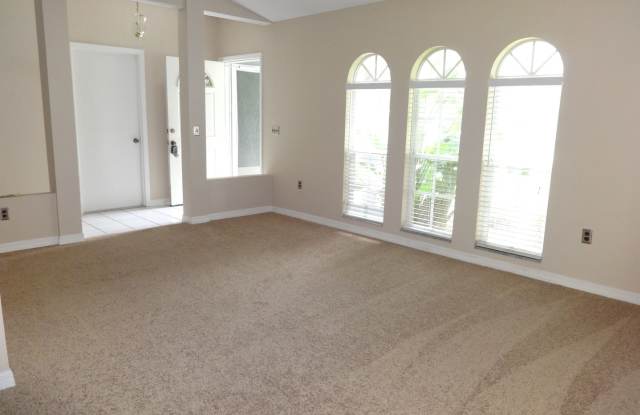 Hills of Lake Mary Gallery 4
