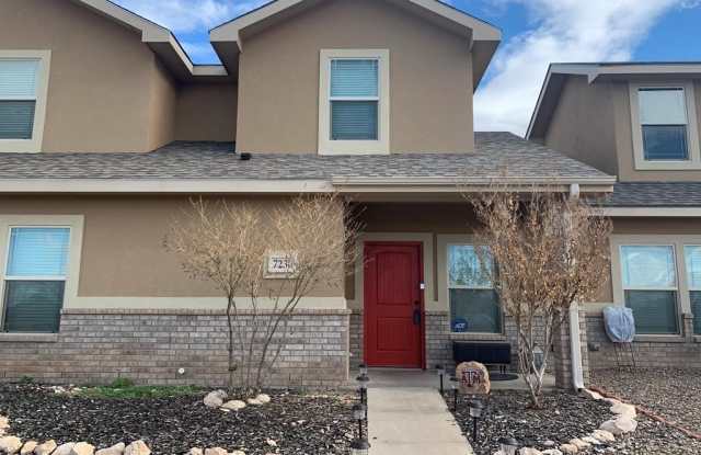 7234 Manford Ln Gallery 1