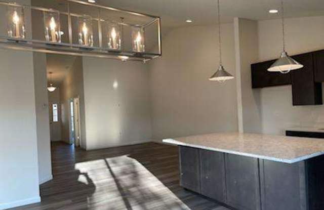 2 Bed 2 Bath Villa for Rent Gallery 3