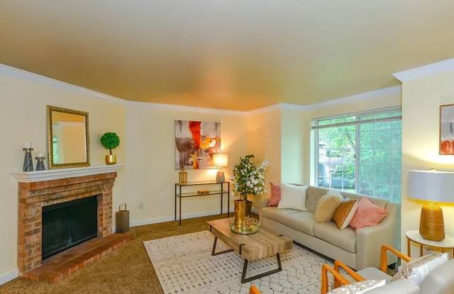 3 Bedroom Condo in Des Moines photos photos