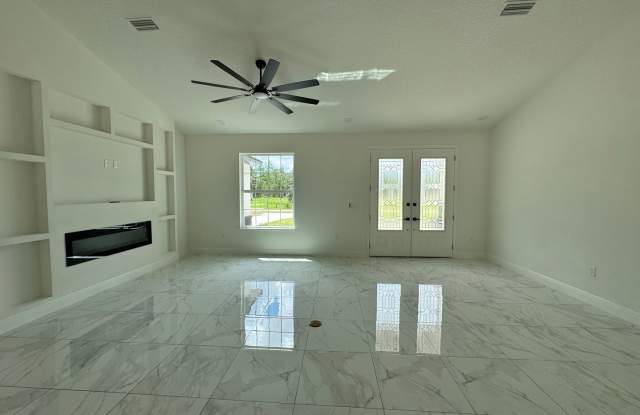 BRAND NEW CONSTRUCTION HOME FOR RENT Gallery 3