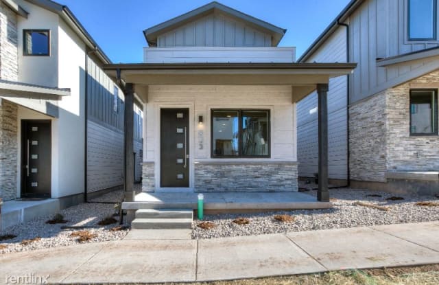 823 Cherokee Dr - 823 Cherokee Drive, Fort Collins, CO 80525
