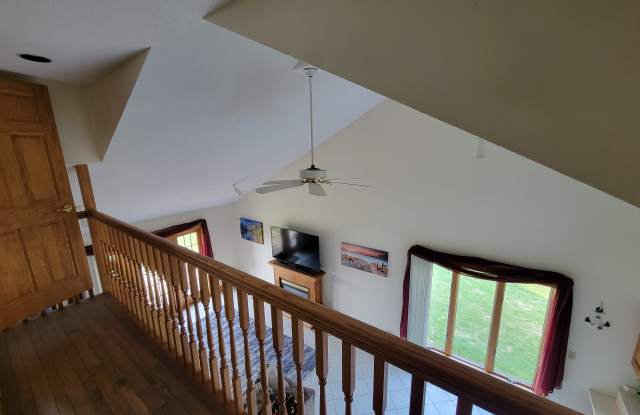 3325 Cumming Avenue Gallery 4