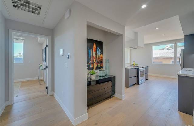 1148 North Detroit Street photos photos 1148 North Detroit Street photos photos