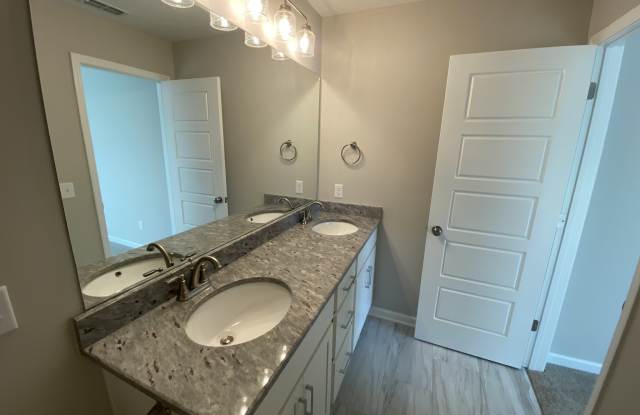 4333 Doral Dr Gallery 3