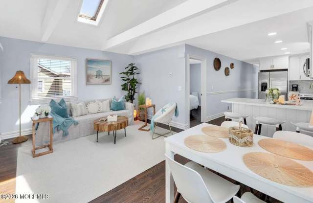 639 Redmond Avenue Gallery 3