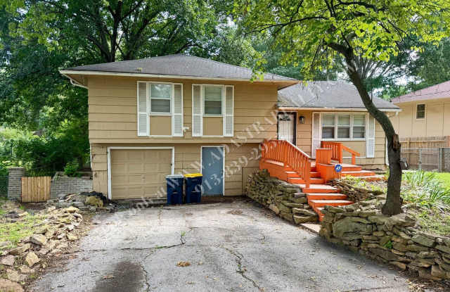Beautiful 3 Bed Home in KCMO-Available NOW!! photos photos Beautiful 3 Bed Home in KCMO-Available NOW!! photos photos