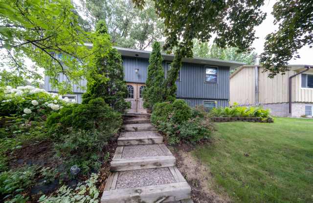 2159 Beech St. E. photos photos
