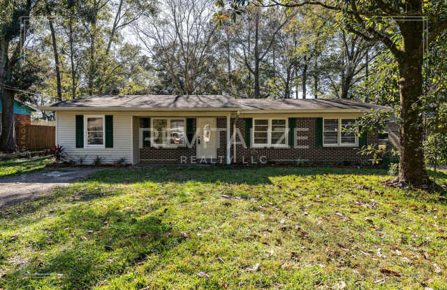 Newly Renovated 3 Bed 1.5 Bath Home in Mobile - 4259 Raines Drive, Mobile, AL 36609