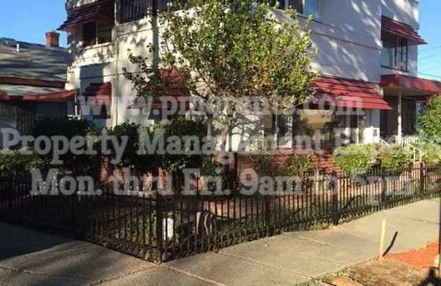 7 East Magnolia Street photos photos