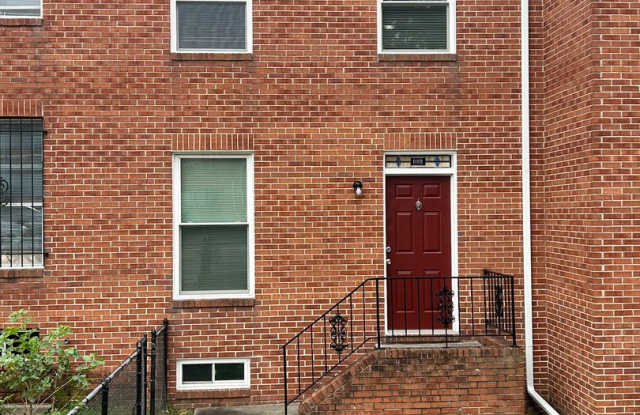 Baltimore - 3 Bedrooms and 1.5 baths Available! Gallery 1
