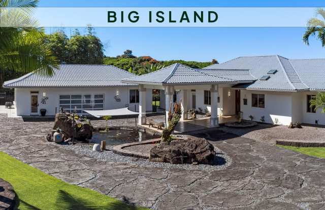 Private Executive Estate With Pool photos photos