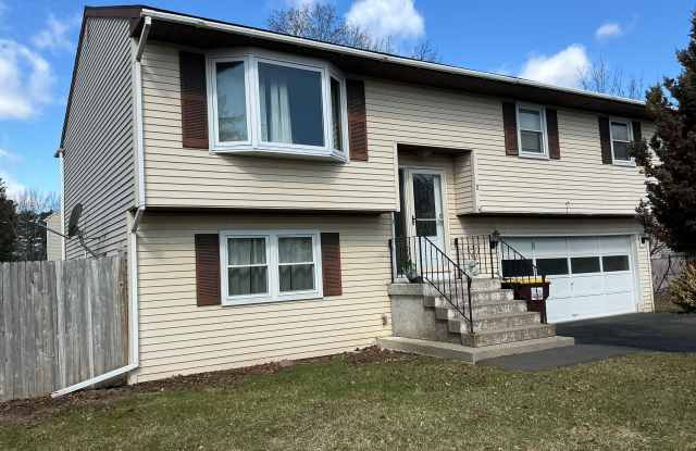 2 Dyer Drive photos photos