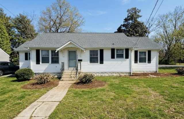 1002 Leaf Ave. photos photos