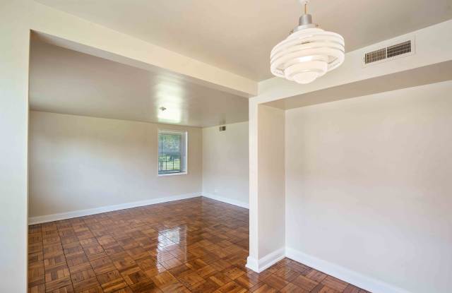 Samester Apartments Gallery 4