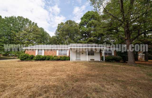 2512 Robinson Ave. - 2512 Robinson Avenue, Conway, AR 72034