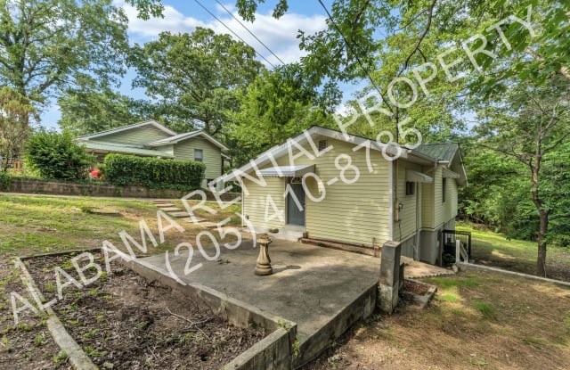 211 Lakeshore Cir Gallery 3