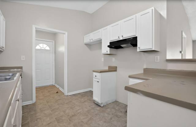 4393 BISHOP HILLS Dr Gallery 4