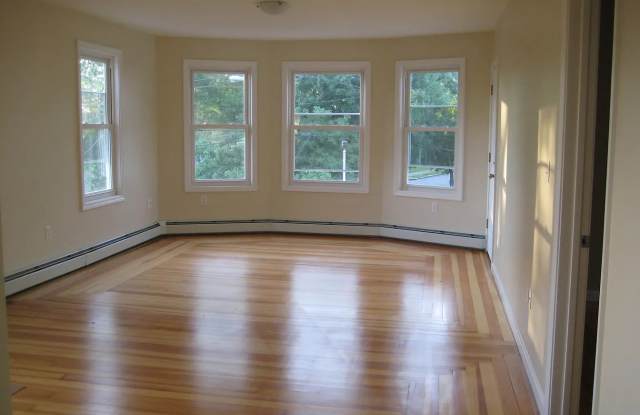 144 Progress St Gallery 2