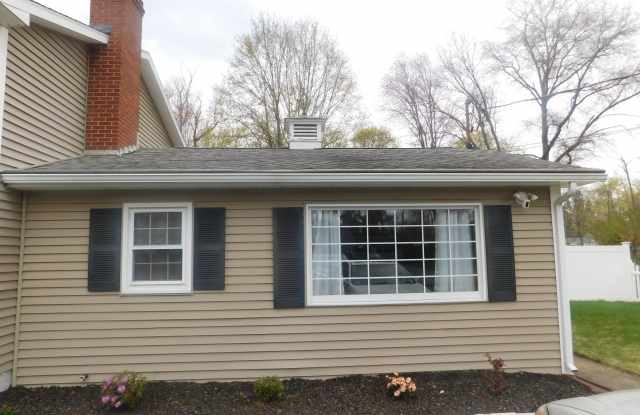 5 Larson Drive photos photos