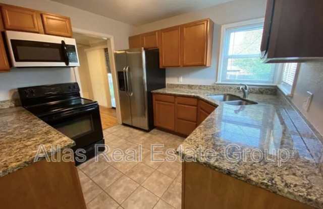 1653 Iola Street - 1653 Iola Street, Aurora, CO 80010