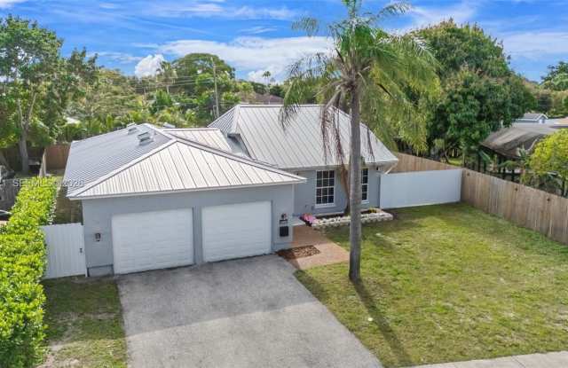 3604 Boulevard Chatelaine photos photos