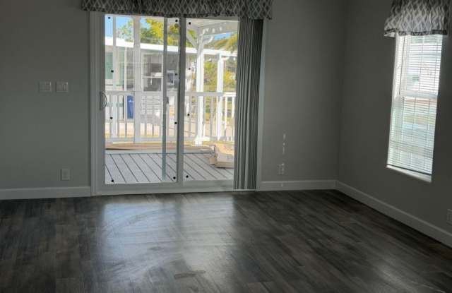 160 4th Street W Gallery 4
