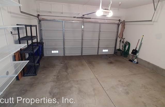 2556 Escala Cir. Gallery 2