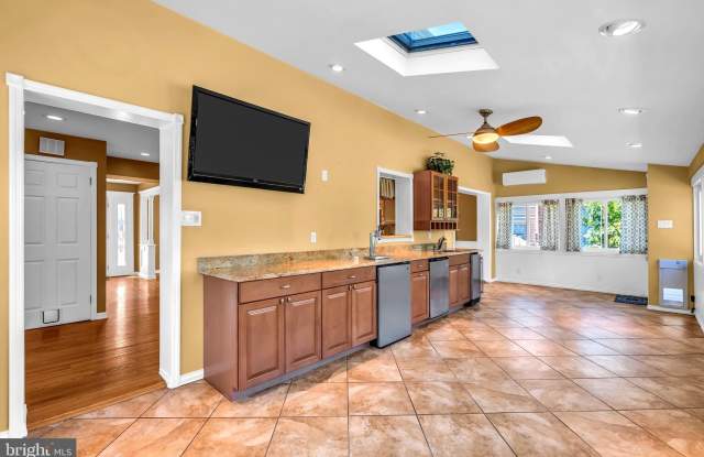 721 RANCOCAS Avenue - 721 Rancocas Avenue, Riverside, NJ 08075